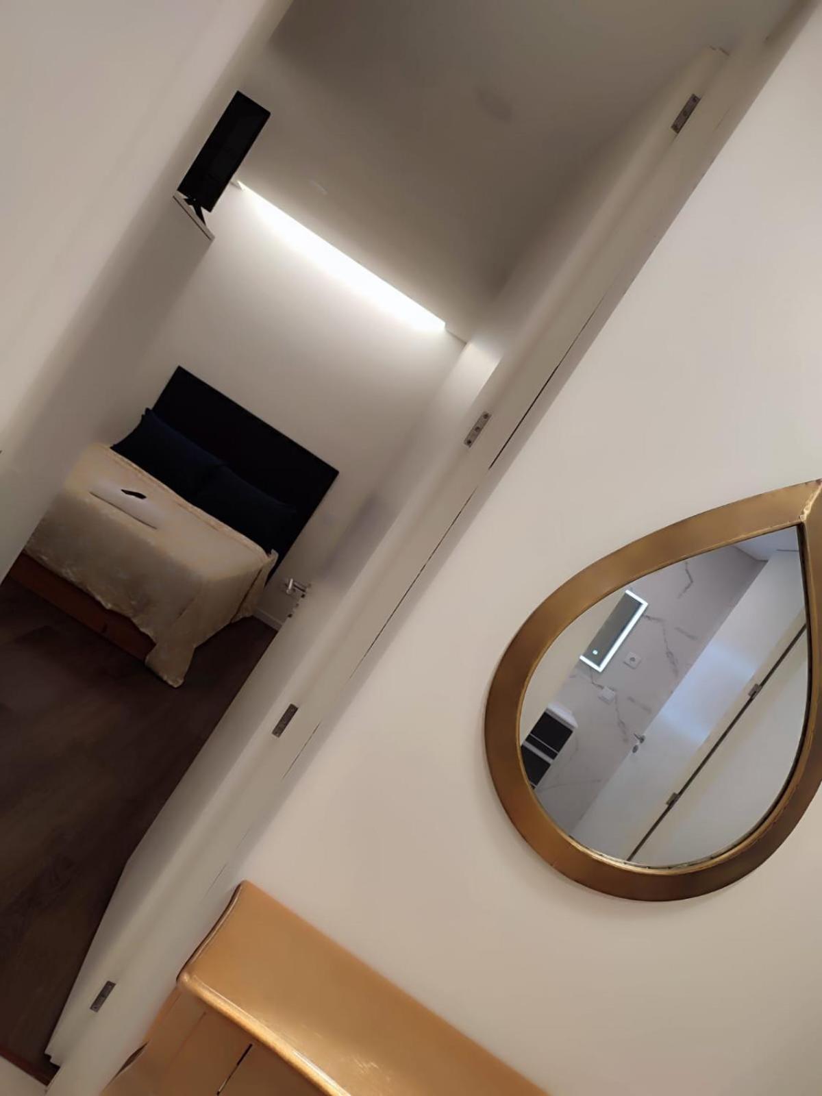 Casa Augusta 4 Hostel